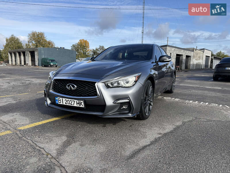 Седан Infiniti Q50 2017 в Кременчуге