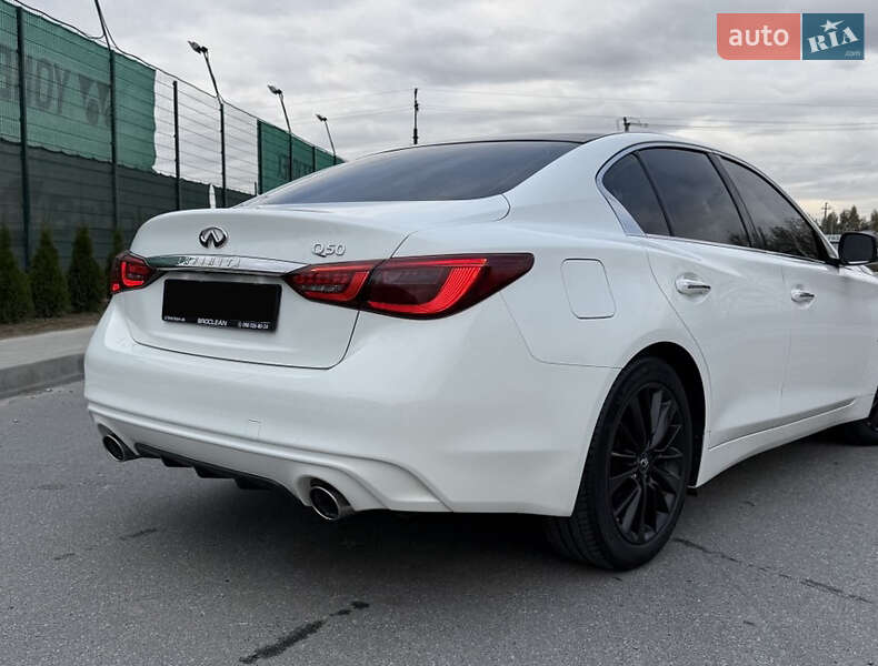 Седан Infiniti Q50 2018 в Киеве