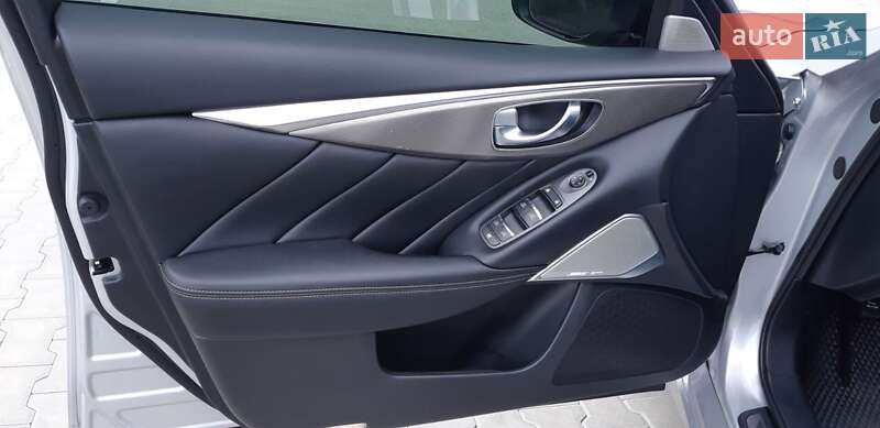 Седан Infiniti Q50 2017 в Вінниці