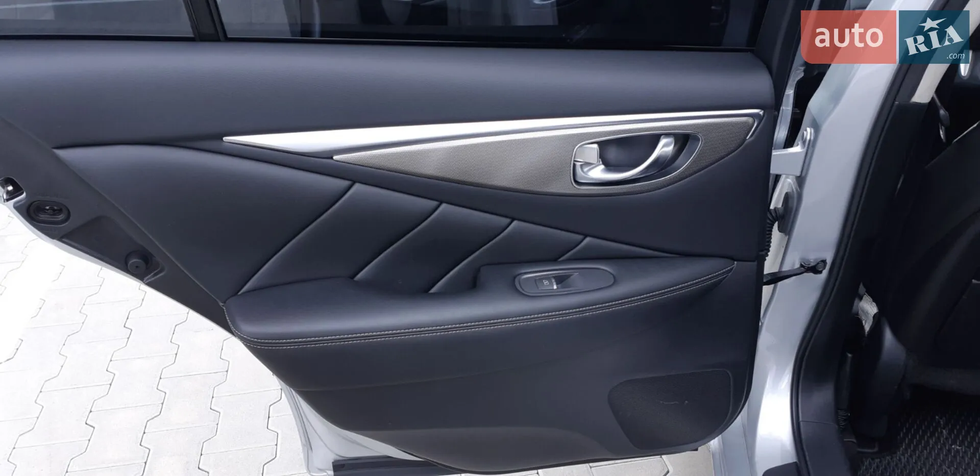 2017 Infiniti Q50 - мініатюра 33