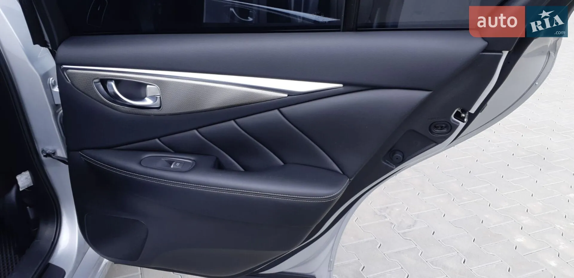 2017 Infiniti Q50 - мініатюра 37