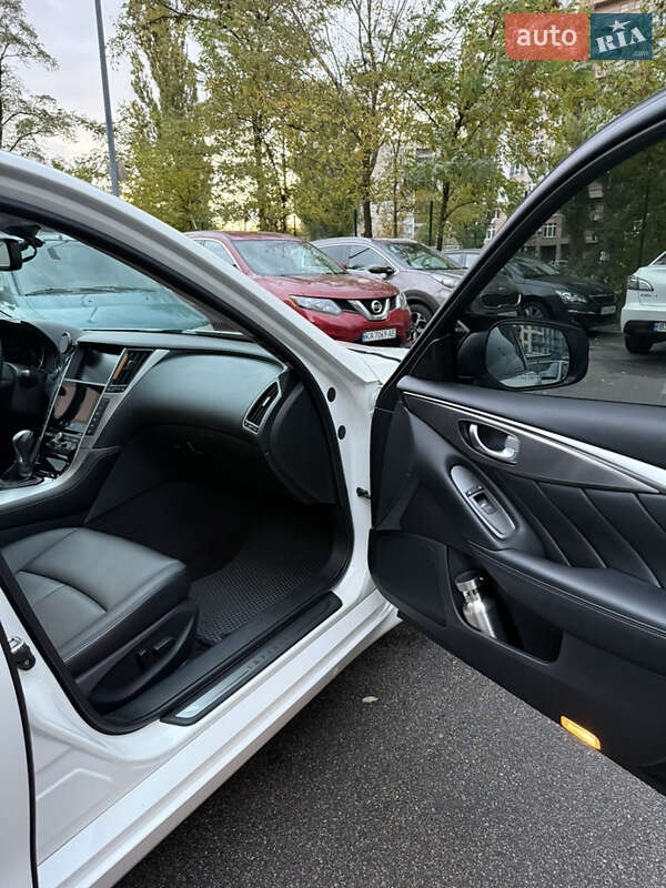 Седан Infiniti Q50 2017 в Києві фото 16 Седан Infiniti Q50 2017 в Києві