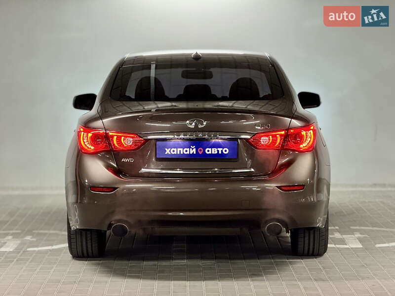 Седан Infiniti Q50 2017 в Киеве