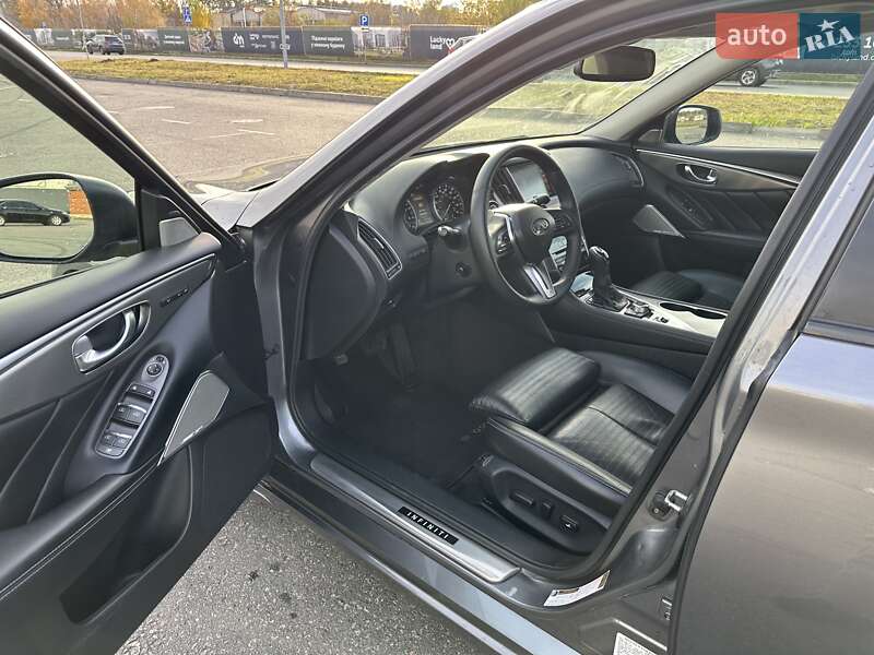 Седан Infiniti Q50 2017 в Киеве фото 22 Седан Infiniti Q50 2017 в Киеве
