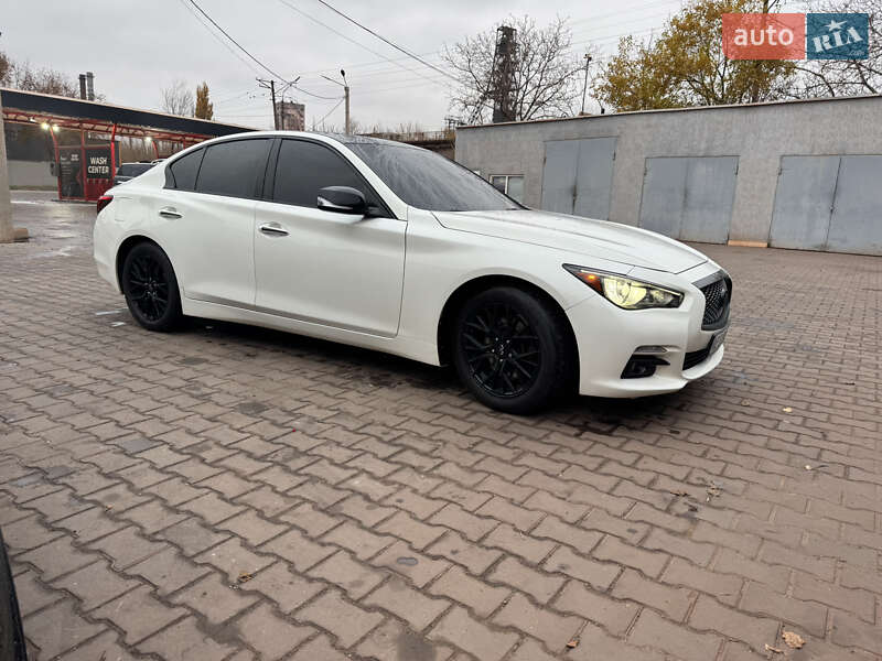 Седан Infiniti Q50 2015 в Кривом Роге фото 4 Седан Infiniti Q50 2015 в Кривом Роге