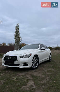 Седан Infiniti Q50 2015 в Одессе