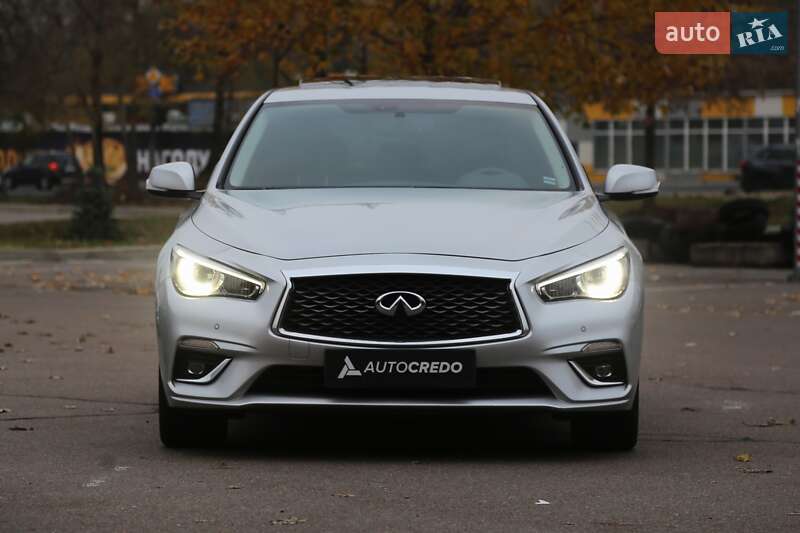Седан Infiniti Q50 2017 в Києві