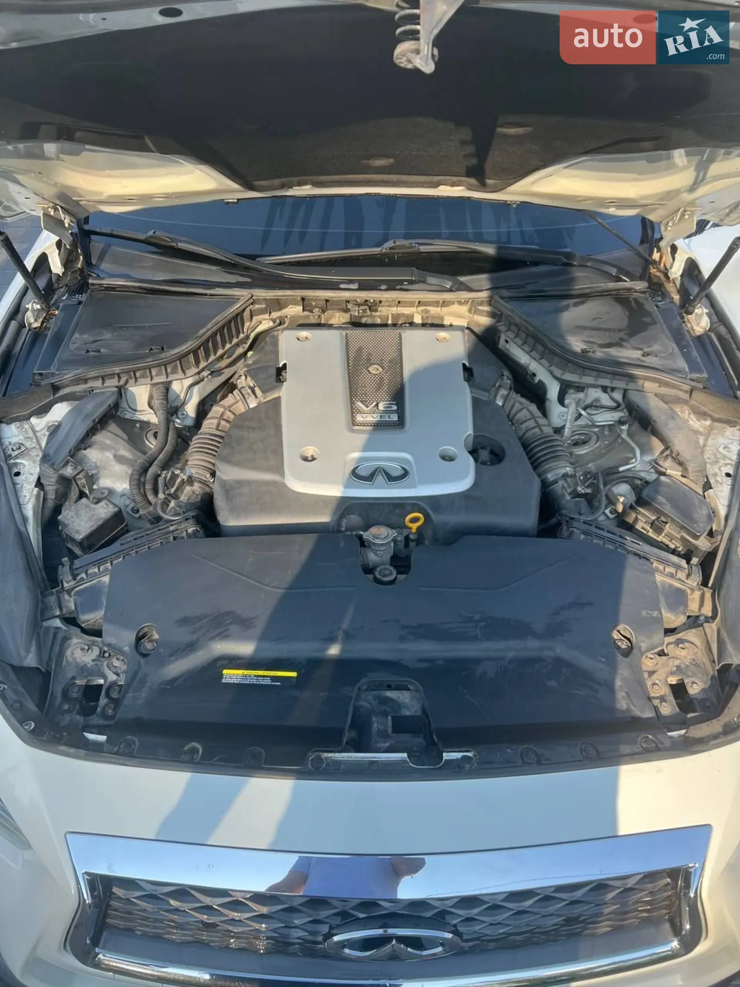 2015 Infiniti Q50 - мініатюра 2