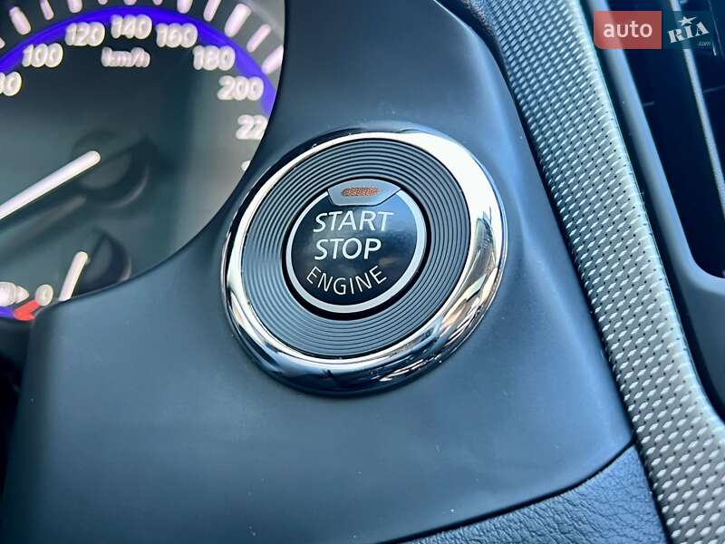 Седан Infiniti Q50 2016 в Харькове фото 28 Седан Infiniti Q50 2016 в Харькове