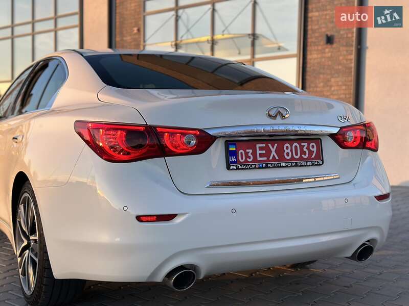 Седан Infiniti Q50 2016 в Тернополе фото 11 Седан Infiniti Q50 2016 в Тернополе
