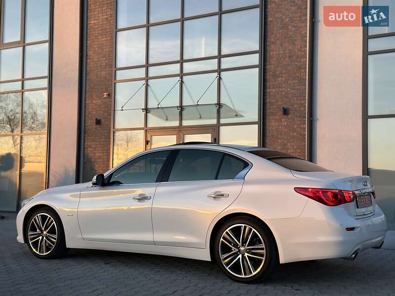 Седан Infiniti Q50 2016 в Тернополе фото 19 Седан Infiniti Q50 2016 в Тернополе
