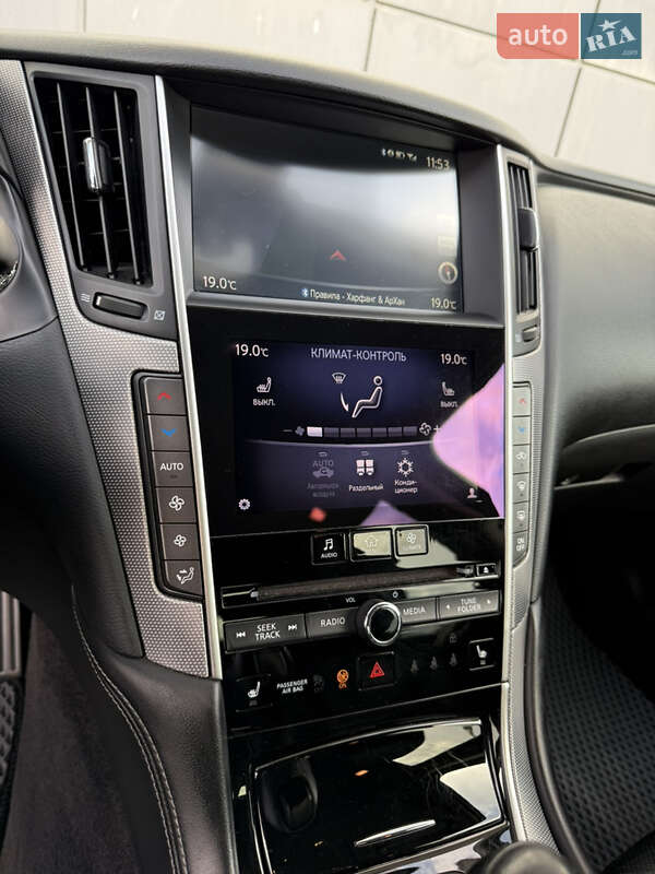 Седан Infiniti Q50 2014 в Одессе