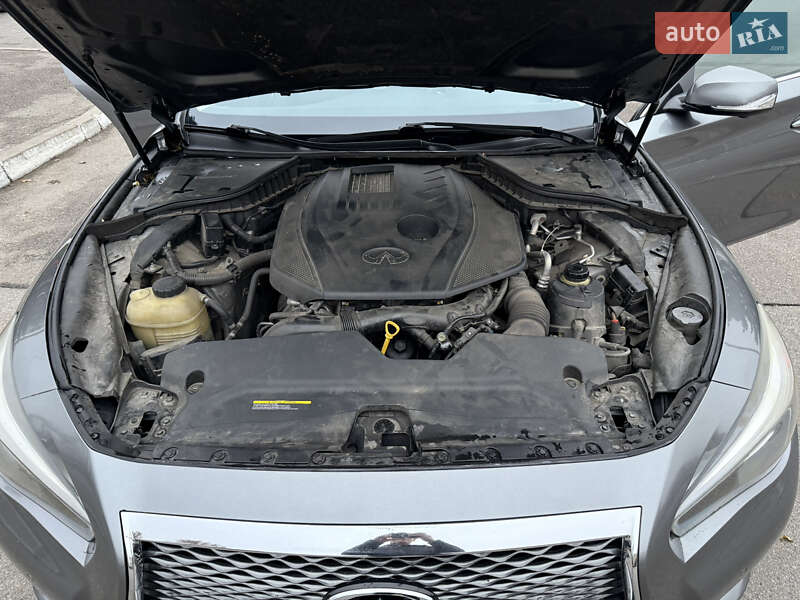 Седан Infiniti Q50 2016 в Киеве