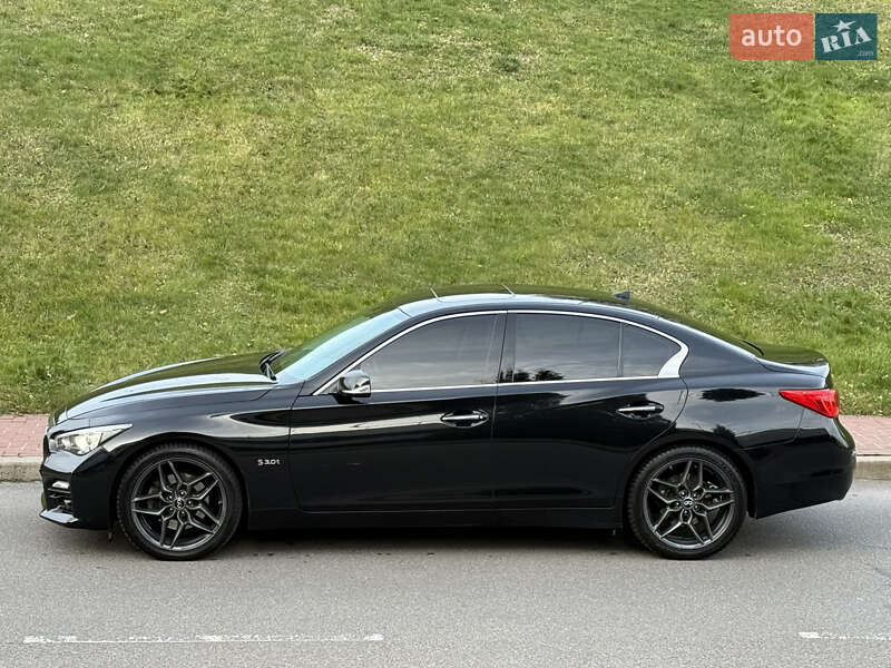 Седан Infiniti Q50 2016 в Киеве