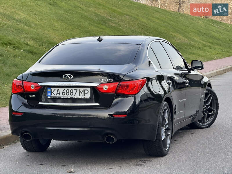 Седан Infiniti Q50 2016 в Киеве