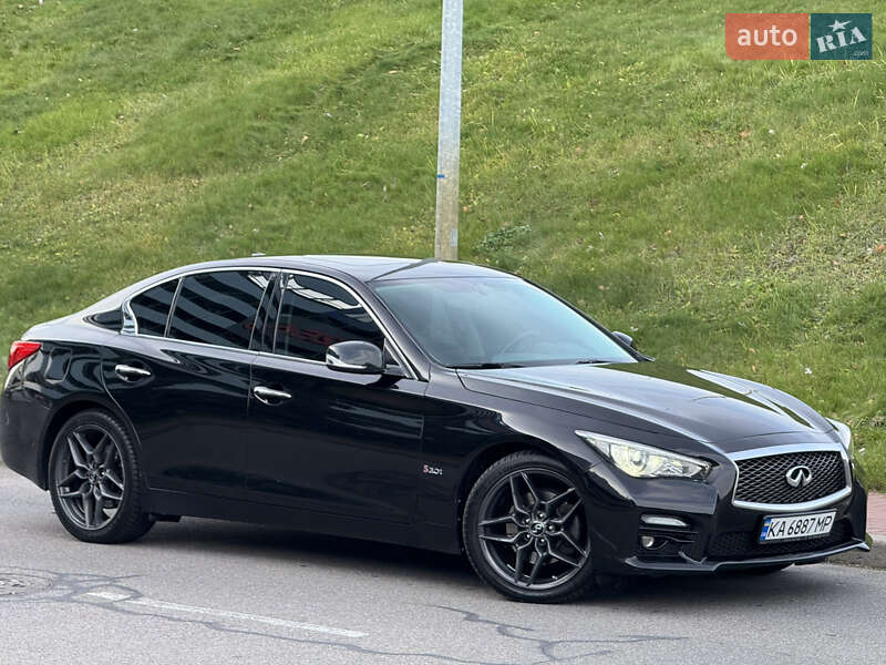 Седан Infiniti Q50 2016 в Киеве