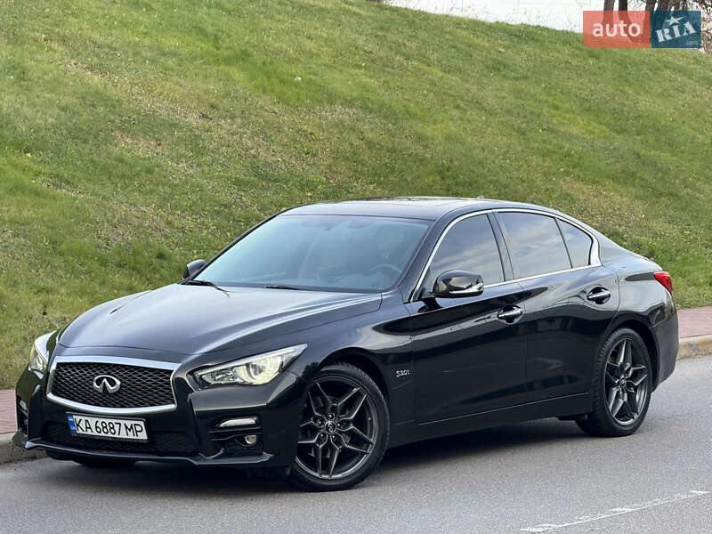 Седан Infiniti Q50 2016 в Киеве