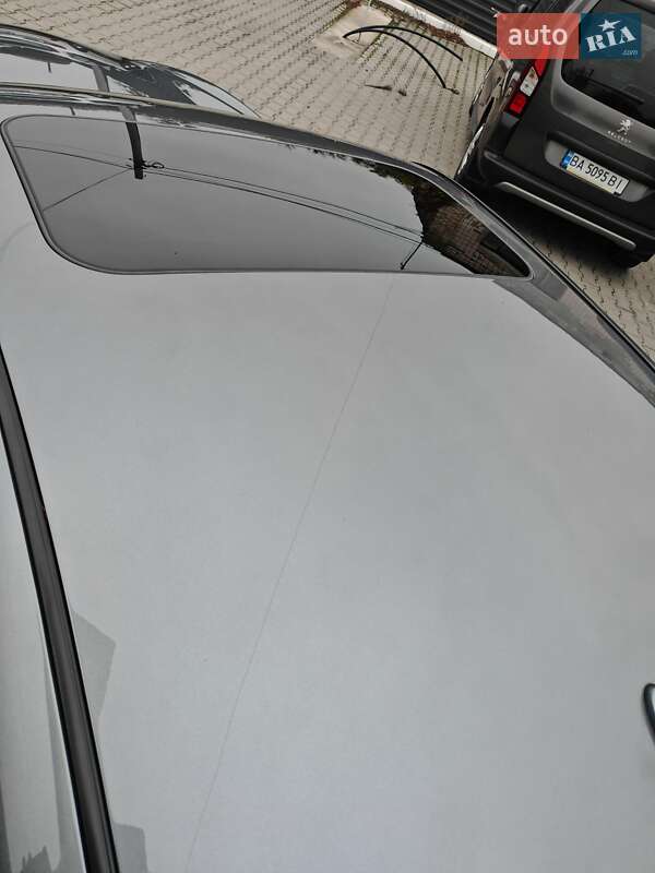 Седан Infiniti Q50 2019 в Києві