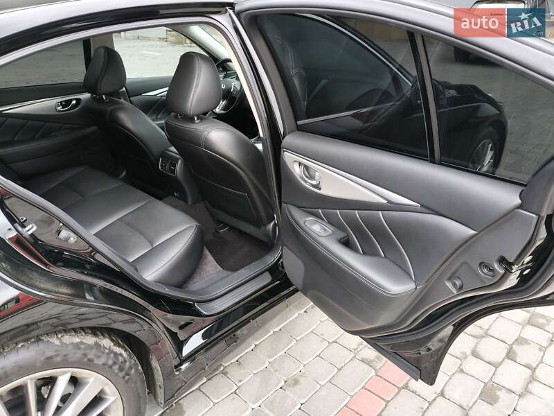 Седан Infiniti Q50 2020 в Ивано-Франковске