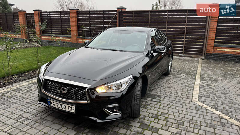 Седан Infiniti Q50 2021 в Киеве