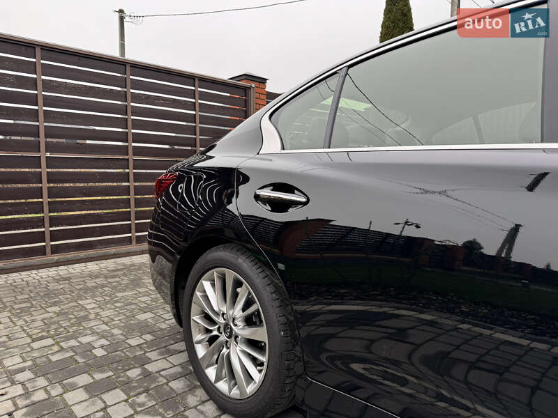 Седан Infiniti Q50 2021 в Киеве