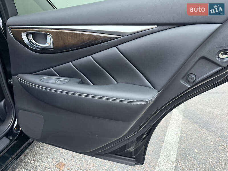 Седан Infiniti Q50 2019 в Киеве фото 49 Седан Infiniti Q50 2019 в Киеве
