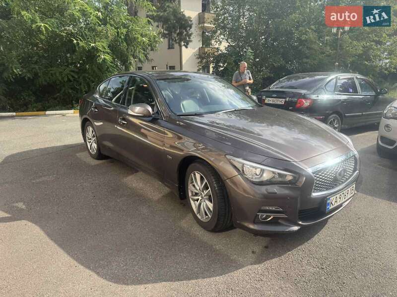 Седан Infiniti Q50 2017 в Киеве