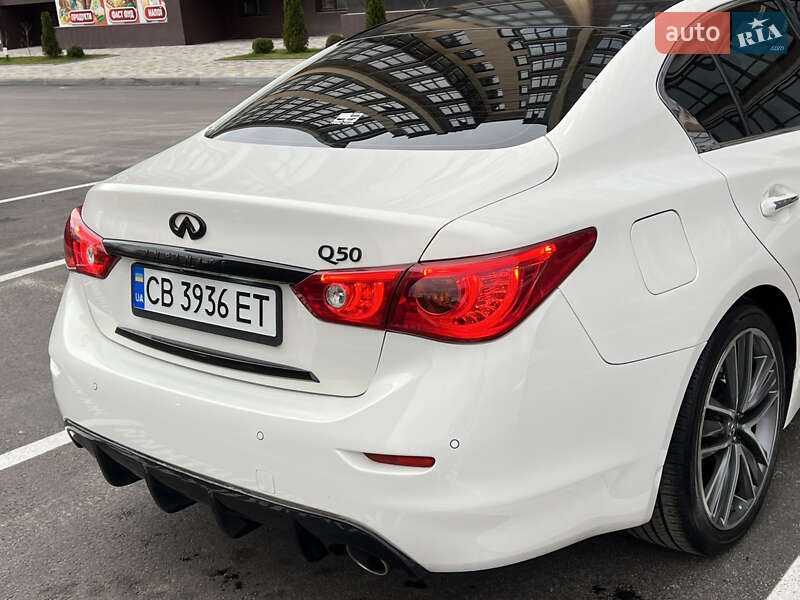 Седан Infiniti Q50 2014 в Чернигове фото 5 Седан Infiniti Q50 2014 в Чернигове