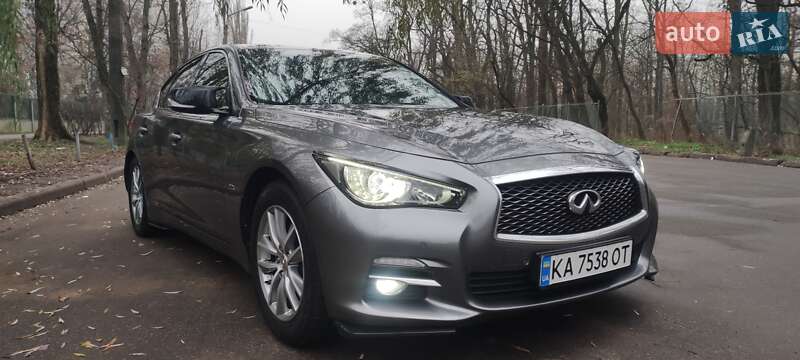 Infiniti Q50 2016