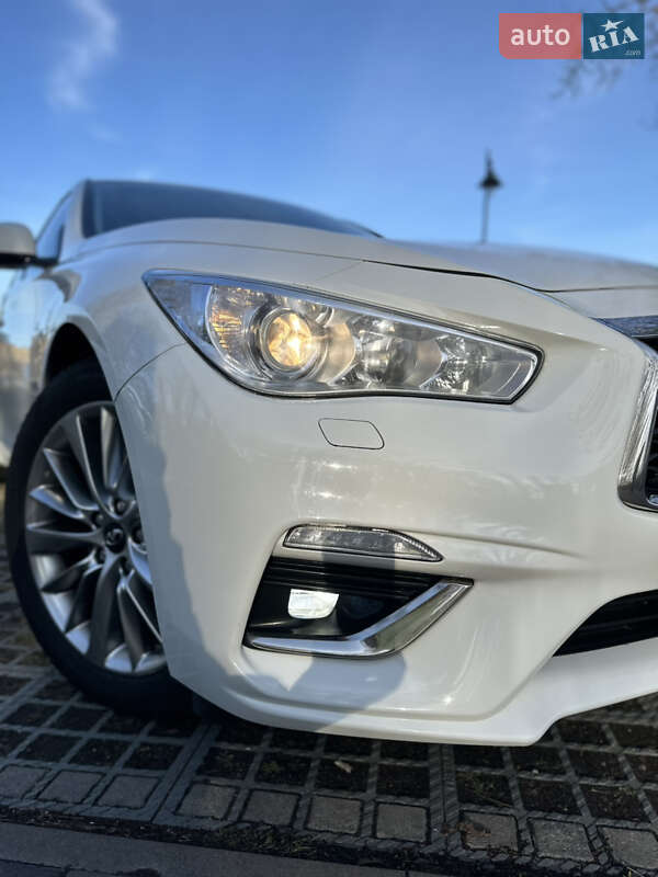 Седан Infiniti Q50 2019 в Києві