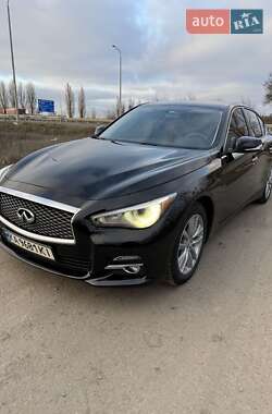 Седан Infiniti Q50 2015 в Золотоноші