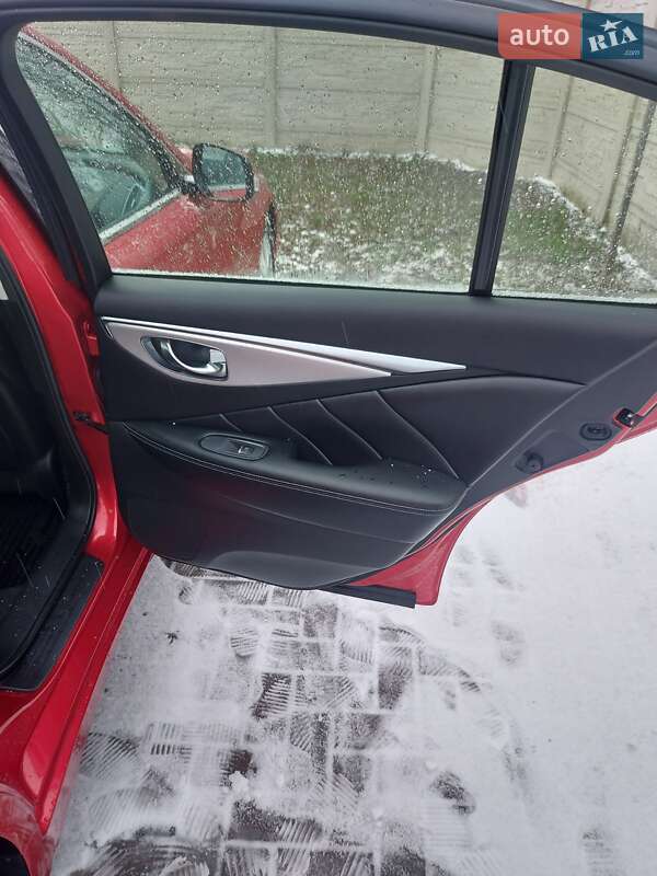 Седан Infiniti Q50 2020 в Луцьку