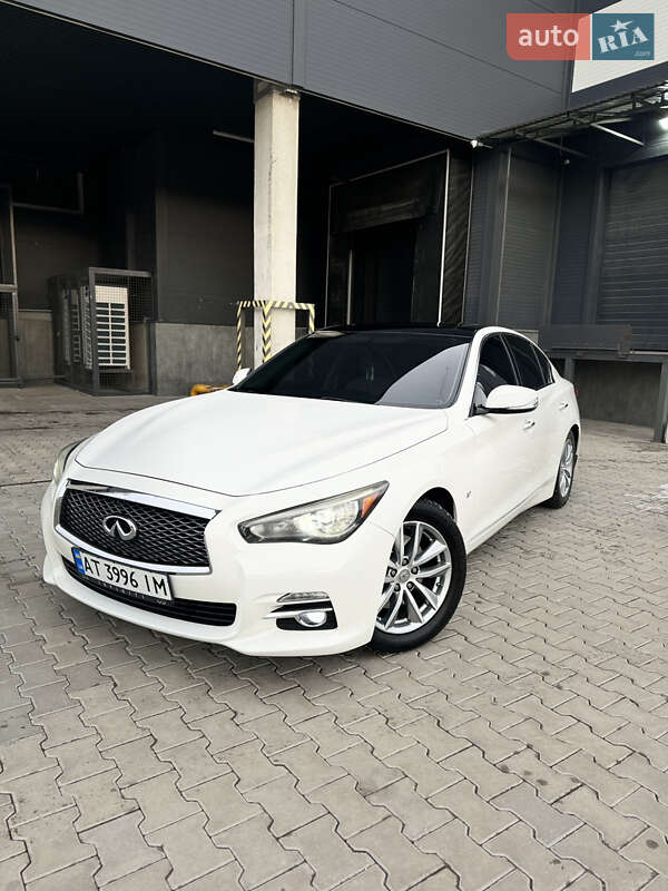 Infiniti Q50 2015