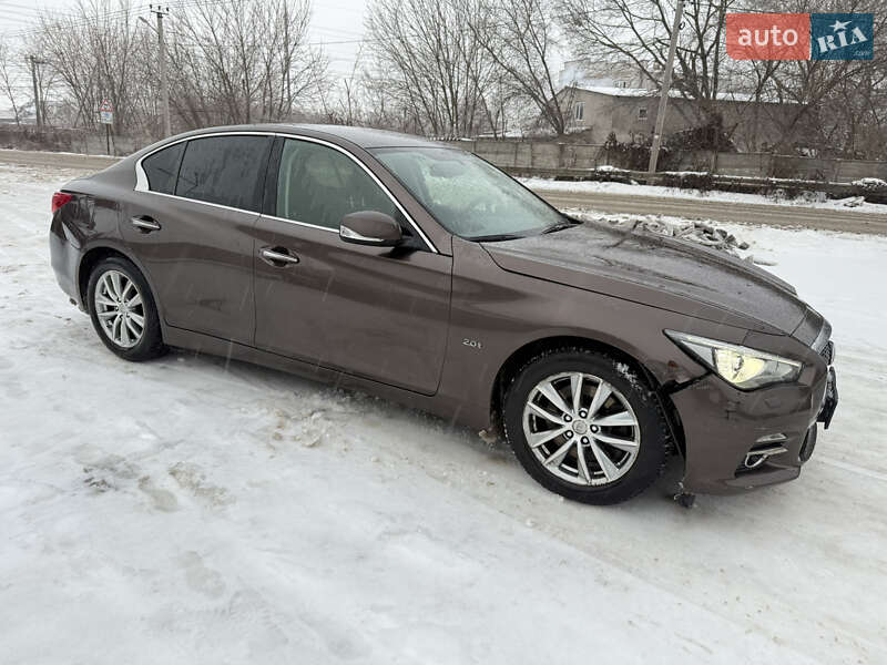 Седан Infiniti Q50 2016 в Киеве