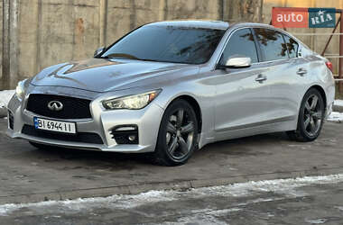 Седан Infiniti Q50 2015 в Лубнах