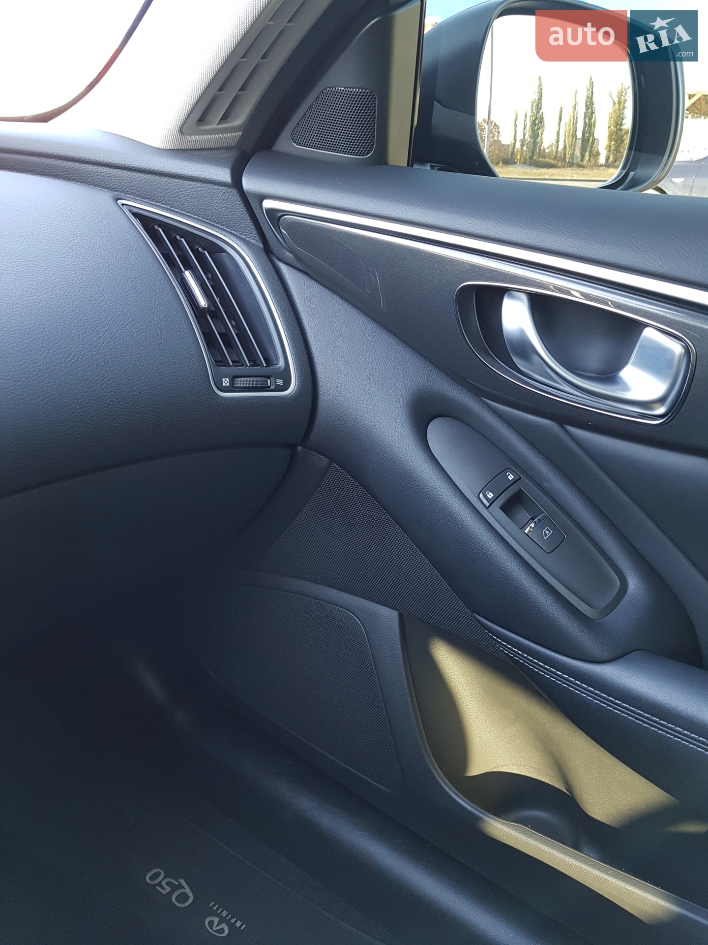 2016 Infiniti Q50 - мініатюра 12