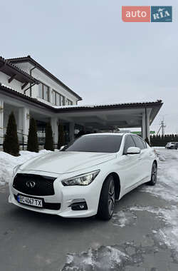 Седан Infiniti Q50 2015 в Львове
