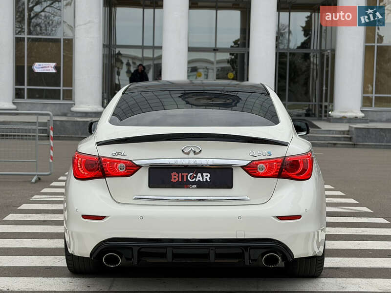 Седан Infiniti Q50 2016 в Одессе