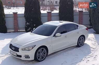 Седан Infiniti Q50 2015 в Львове