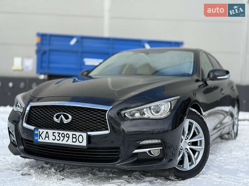 Седан Infiniti Q50 2017 в Киеве