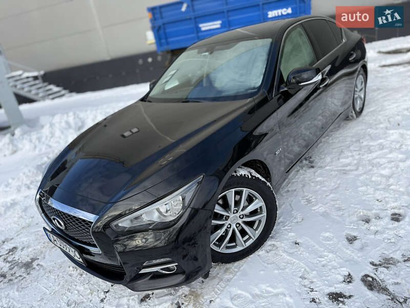 Седан Infiniti Q50 2017 в Киеве