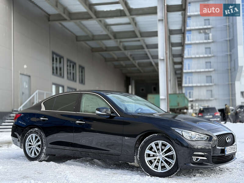 Седан Infiniti Q50 2017 в Киеве