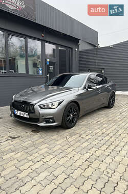 Седан Infiniti Q50 2014 в Черновцах