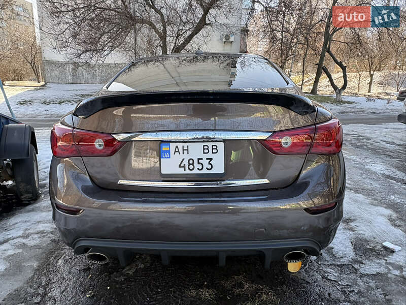 Седан Infiniti Q50 2014 в Киеве