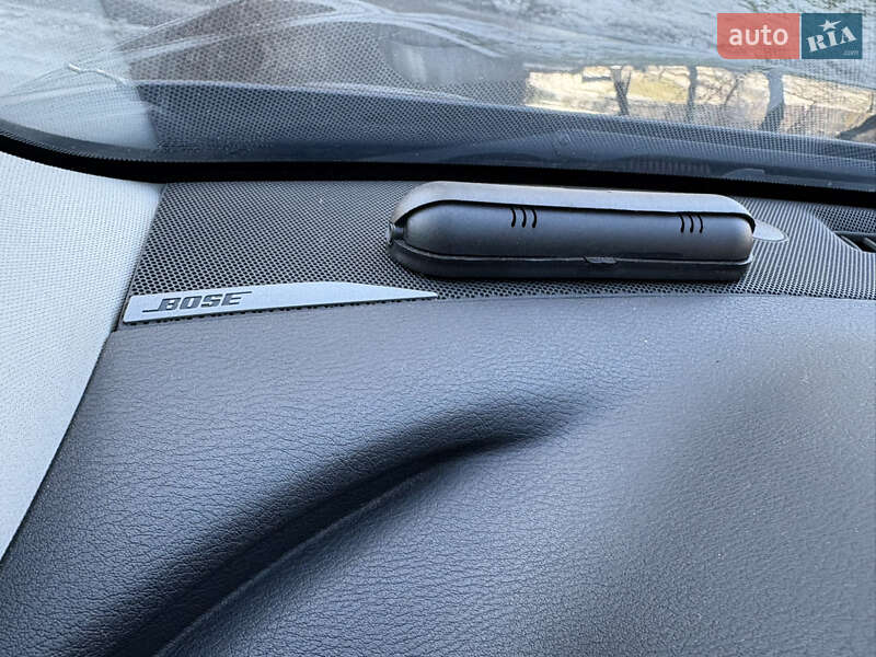 Седан Infiniti Q50 2014 в Киеве