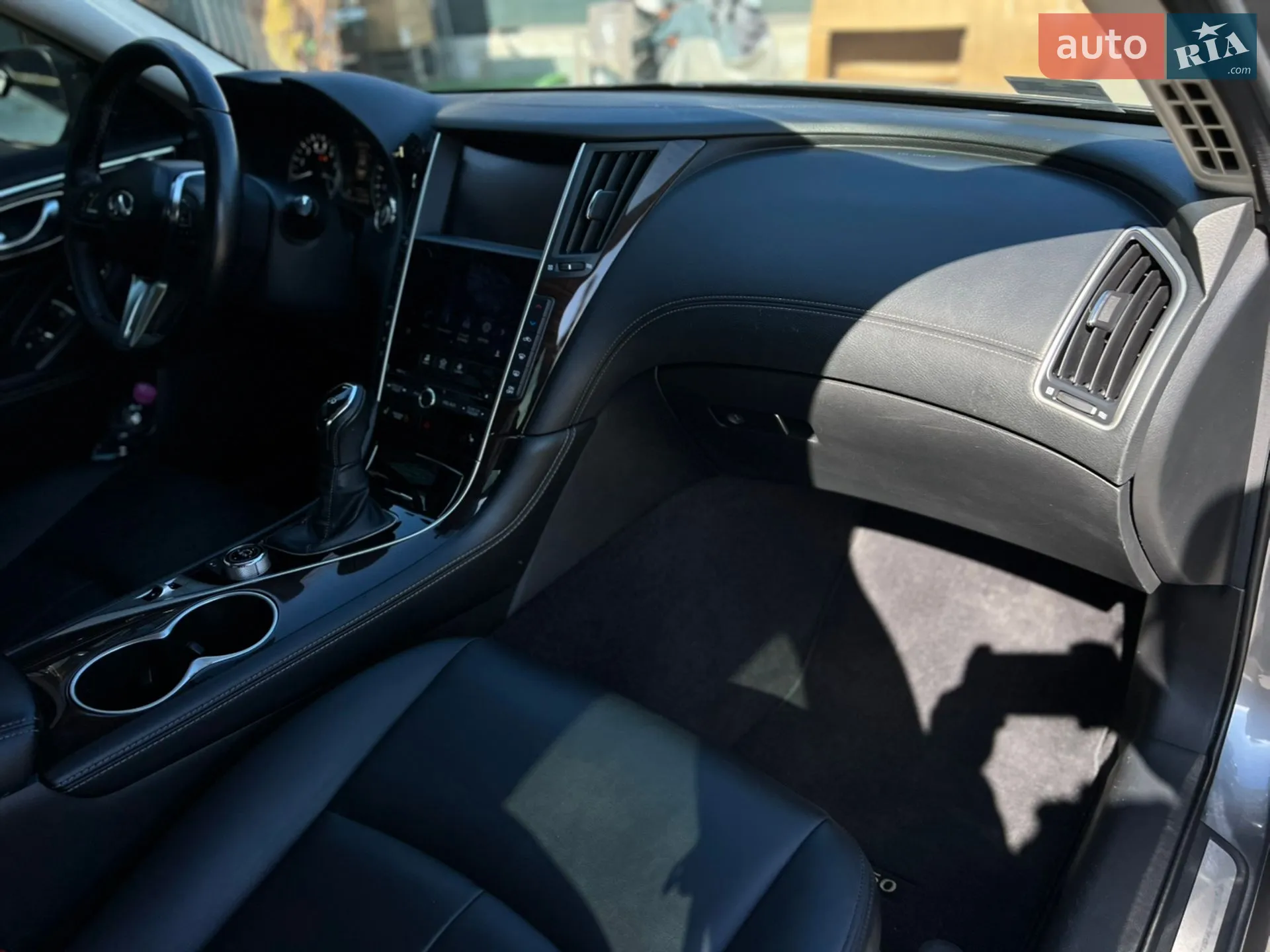 2017 Infiniti Q50 - мініатюра 28