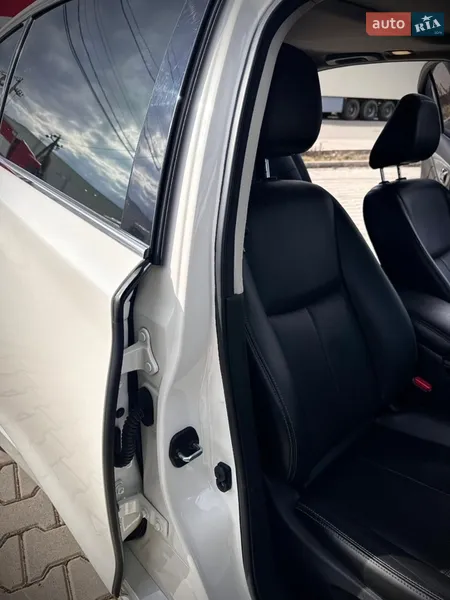 Infiniti Q50 2016 VIN JNKDV71E1GM551559 фото оголошення 46 з 92