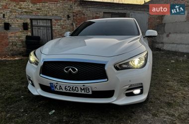 Седан Infiniti Q50 2015 в Василькове