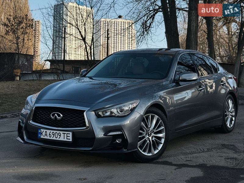 Infiniti Q50 2017