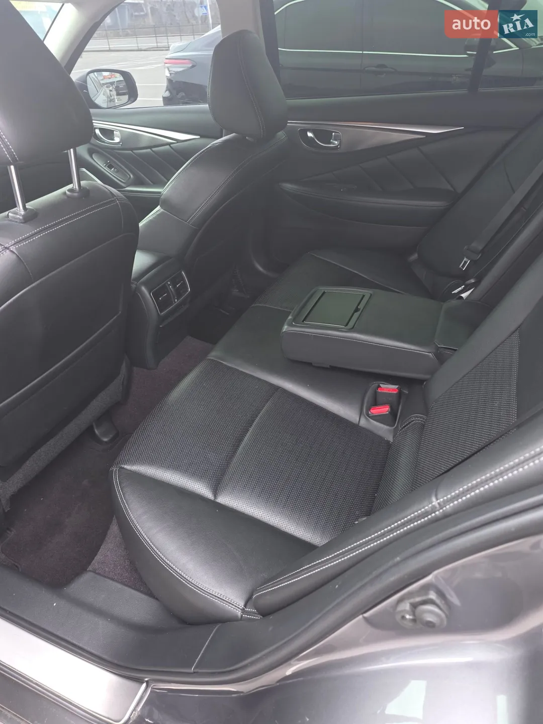 2017 Infiniti Q50 - мініатюра 7